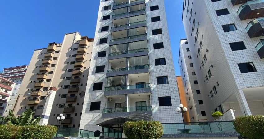 Excelente apartamento, bem localizado, perto da praia e comércios