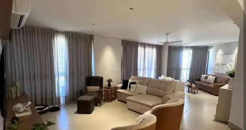 Luxuoso apartamento de 335m² totalmente reformado semi mobiliado na av. do cpa!