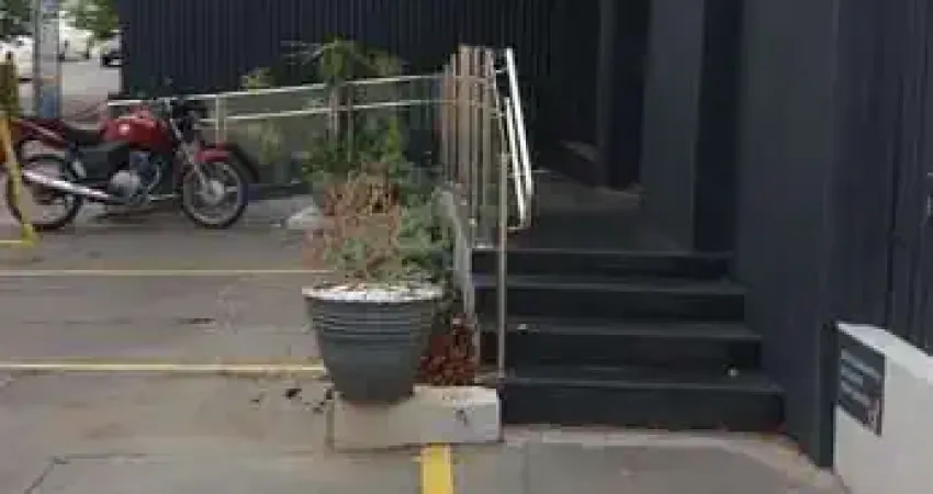 Prédio com 1 sala para alugar na Rua Comandante Costa, 1333, Centro Sul, Cuiabá