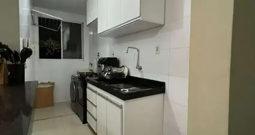 Apartamento semi mobiliaod a venda no condominio chapada dos guiamarães