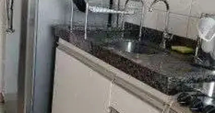 Apartamento com 2 quartos mobiliado prox ao centro da cidade