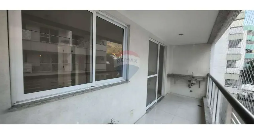 Apartamento 3 quartos, com 2 suítes e vaga dupla em condomínio clube na Freguesia