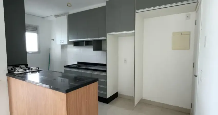 Apartamento à Venda no Condomínio dos Pássaros – Chácara do Solar, Santana de Parnaíba