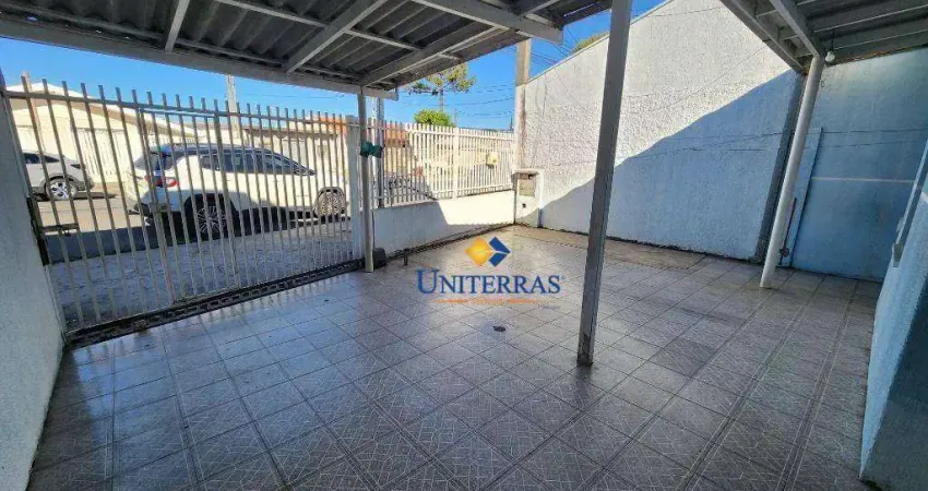 Casa com 3 dormitórios para alugar, 80 m² por R$ 2.350/mês - Fazendinha - Curitiba/PR