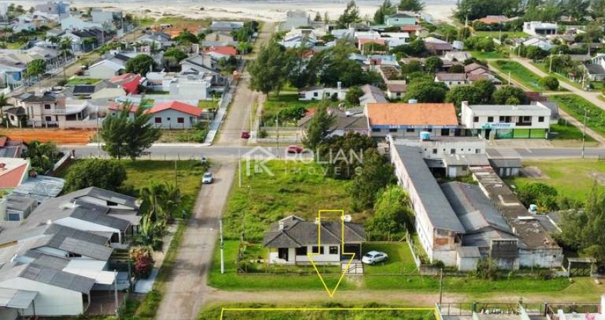 Terreno à venda na Natalino Humberto Monteiro, 301, Balneário Figueirinha, Arroio do Sal