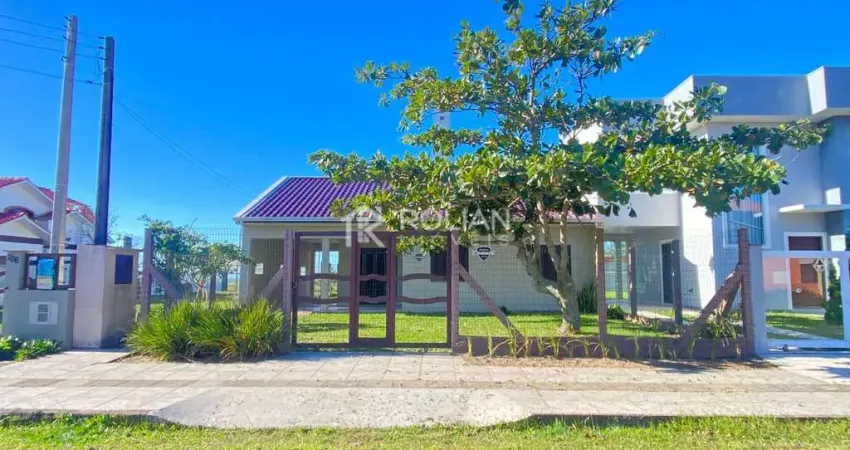 Casa com 3 quartos à venda na Rua São Pedro, 714, Centro, Arroio do Sal