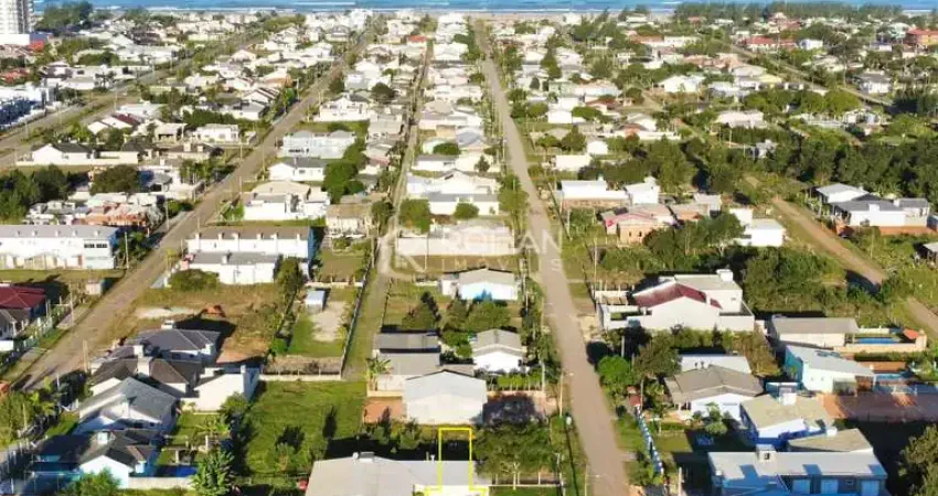 Terreno à venda na Rua Guilherme Fernandes De Oliveira, 1015, Balneário Figueirinha, Arroio do Sal