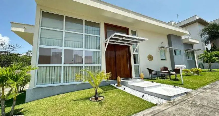 Maravilhosa casa com 03 quartos no melhor e mais completo condomínio clube da região!