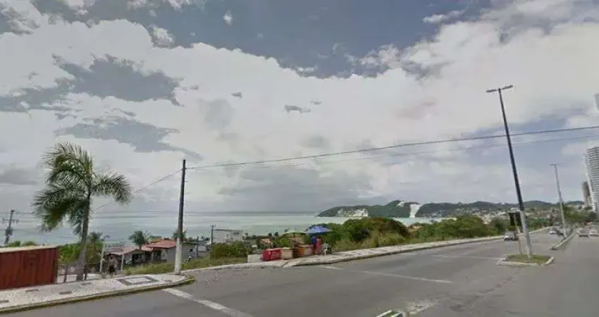 Fature o Ano Inteiro! Empreendimento comercial com localização privilegiada em Ponta Negra.