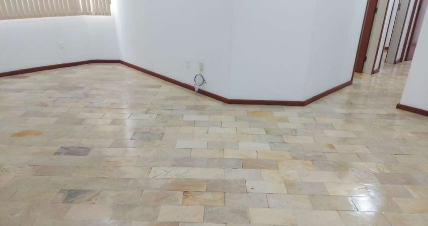 Apartamento com 3 quartos à venda na Resenbargador Gil Costa, 310, Capoeiras, Florianópolis