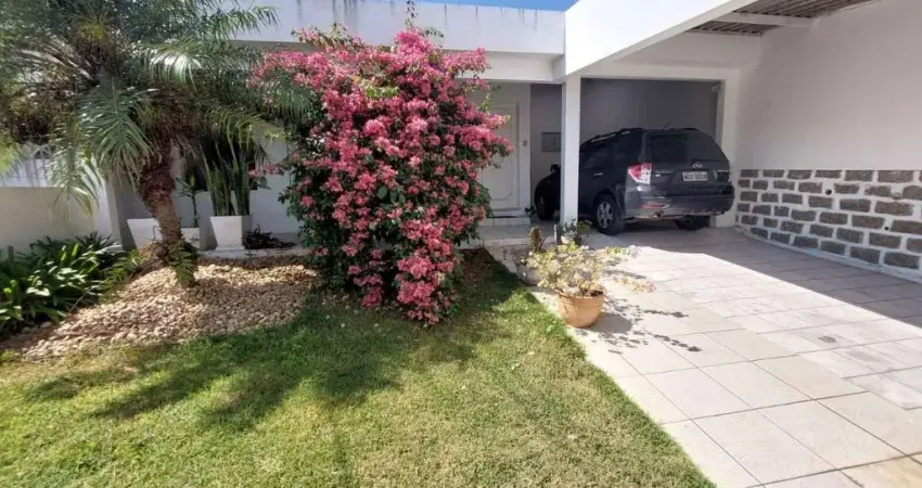 Casa com 3 quartos à venda na Rua Manoel Loureiro, 683, Barreiros, São José