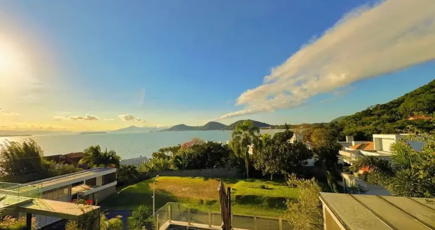 Casa em condomínio fechado com 4 quartos à venda na Estrada Haroldo Soares Glavan, 4940, Cacupé, Florianópolis