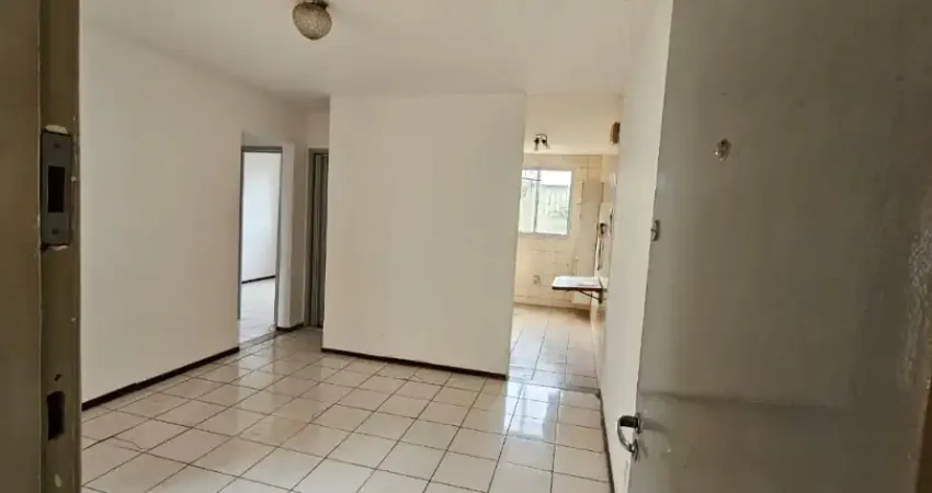 Lindo apartamento com 2 quartos - Cond. Sport Center com salão de jogos e de festas - Jardim Satélite