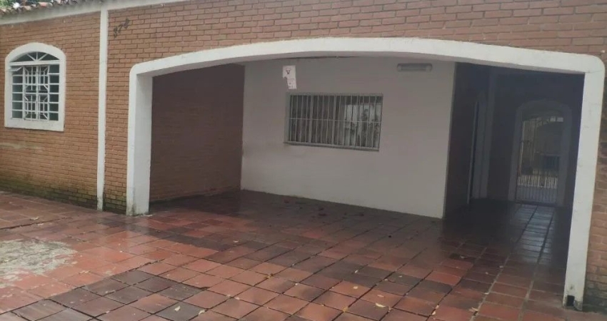 Linda casa com 3 quartos e despensa - Bosque dos Eucaliptos - Zona Sul de SJC