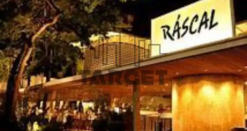 Conjunto comercial mobiliado para locação na faria lima com 1.800 m²