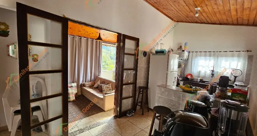 Casa tipo apartamento no Bonfim