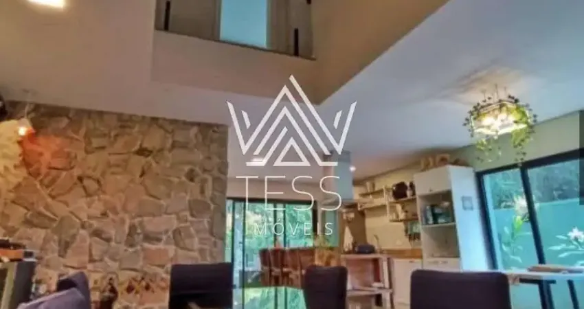 Casa em condomínio fechado com 2 quartos à venda na Rua Irma Schreiner Maran, 478, Santa Cândida, Curitiba