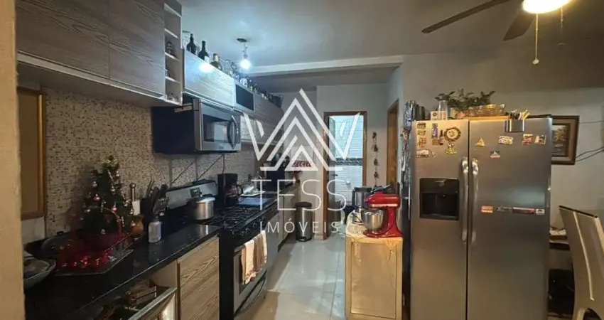 Casa com 7 quartos à venda na Rua Francisco Zanicotti Sobrinho, 175, Santa Cândida, Curitiba