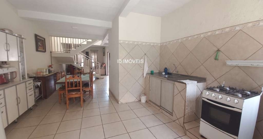 Casa com 3 quartos à venda na Rua Joaquim Rodrigues de Barros, 214, Vila Hortência, Sorocaba
