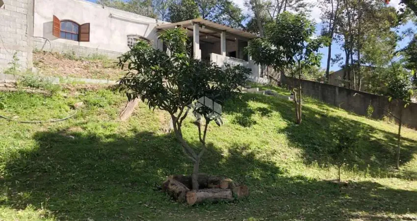 Chácara com 3 dormitórios à venda por R$ 500.000 - Nascente do Sol - Mairiporã/SP