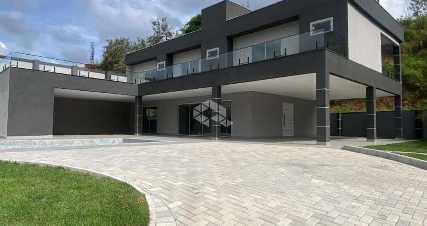 Chácara com 4 dormitórios à venda, 1552 m² por R$ 2.600.000,00 - Canada Village - Mairiporã/SP