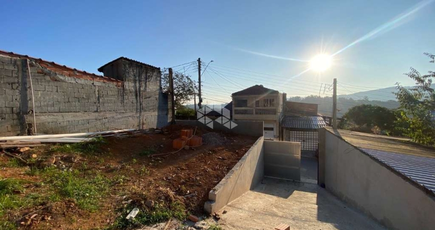 Casa com 2 dormitórios à venda, 35m² por R$ 220.000 - Parque Lagoa Do Barreiro - Mairiporã/SP