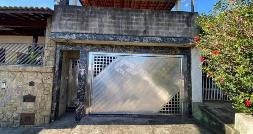 Casa com 3 dormitórios à venda, 114 m² por R$ 800.000 - Jardim Leonor - Mairiporã/SP