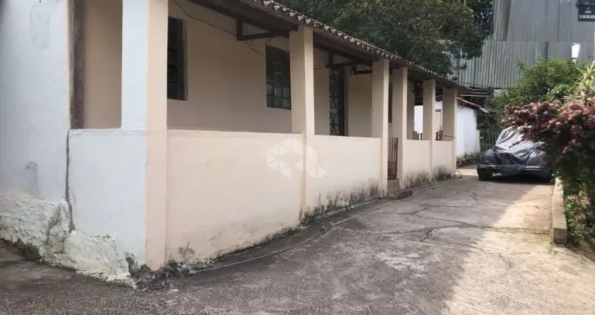 Casa com 2 dormitórios à venda, 110 m² por R$ 650.000,00 - Vila Alexandrina - Mairiporã/SP