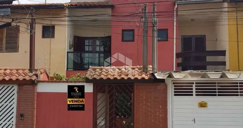 Casa com 3 dormitórios à venda, 126 m² por R$ 680.000,00 - Jardim Vila Galvão - Guarulhos/SP