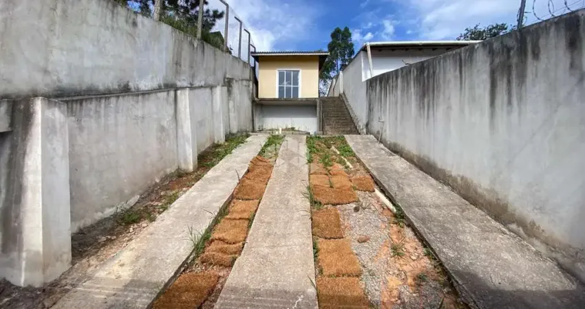 Casa com terreno com 265,69m² e 70m² de construção a venda por R$ 400.000,00  em Recanto Ouro Verde - Mairiporã/SP