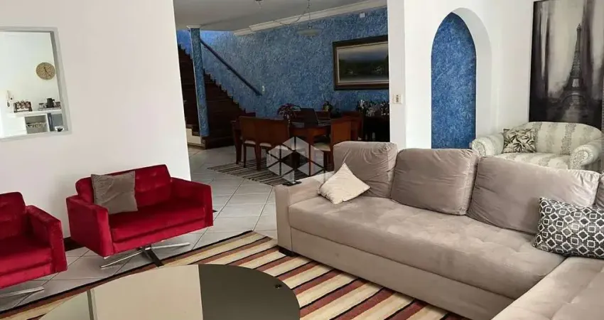 Casa com 3 quartos à venda na Volta Redonda, 451, Vila Alice, Santo André