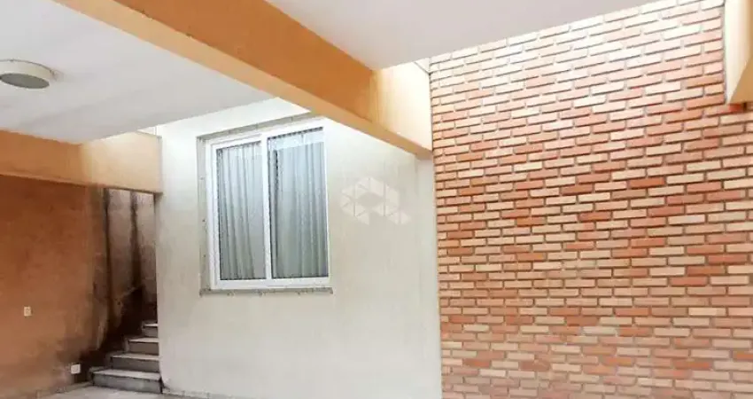 CASA SOBRADO À VENDA_253M²_4 DORMITORIOS_ SENDO 2 SUITES_CONCEIÇÃO_ DIADEMA SP
