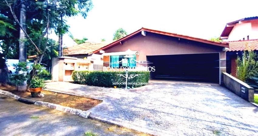 Granja Viana - CASA TÉRREA 6 DORMS SENDO 3 SUITES - COND. SP 2 ÓTIMA OPORTUNIDADE!!!!