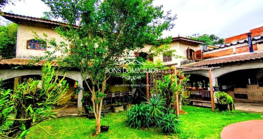 Casa bom preço -  ótimo quintal - terreno 250 m2 - Acesso pelo KM 26 da Raposo -  próx. da Granja Viana/Rodoanel/kart