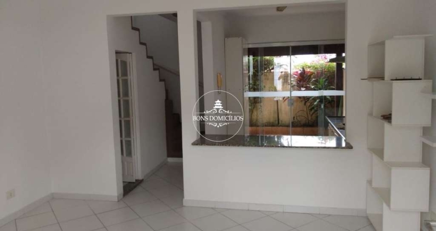 Oportunidade única: Casa em condomínio à venda em Cotia-SP, bairro Chácara Canta Galo! 2 quartos, 1 sala, 2 banheiros, 1 vaga, 70m².