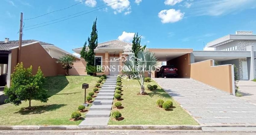 Casa de luxo à venda em condomínio no Haras Bela Vista, Vargem Grande Paulista-SP: 3 quartos, 2 suítes, 3 salas, 4 banheiros, 4 vagas de garagem, 228m² de área.