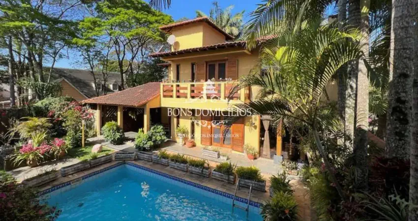 Casa em condomínio fechado com 4 quartos à venda no São Paulo II, Cotia 