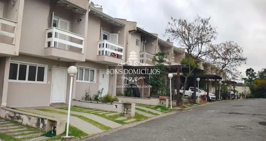 Casa em condomínio à venda em cotia-sp, parque rincão: 03 quartos, 01 suíte, 2 salas, 03 banheiros, 2 vagas, 135m².