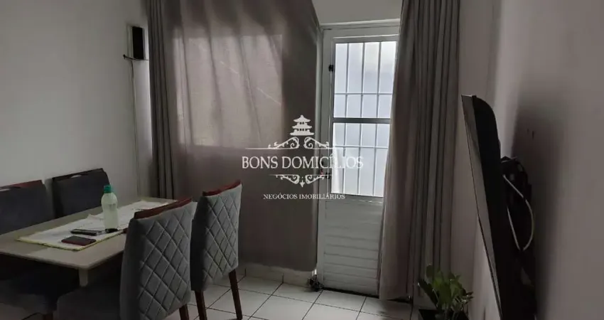 Casa à venda em cotia-sp, jardim empirio - 2 quartos, 1 sala, 1 banheiro, 1 vaga coberta, 90,00 m² de área.