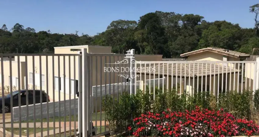 Casa em condomínio à venda em cotia-sp - chácara remanso (caucaia do alto) - 03 quartos, 01 sala, 02 garagens - 110m²