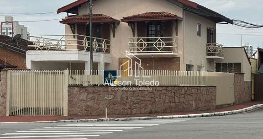 Casa à venda no bairro Parque Residencial Bom Conselho - Taubaté/SP