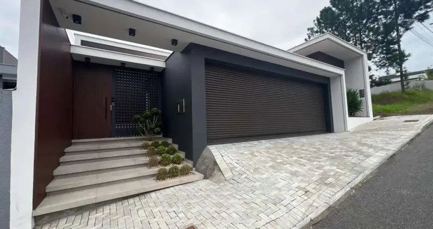 Casa Alto Padrão para Venda em Jaraguá do Sul, Jaraguá Esquerdo, 3 dormitórios, 3 suítes, 4 banheiros, 3 vagas