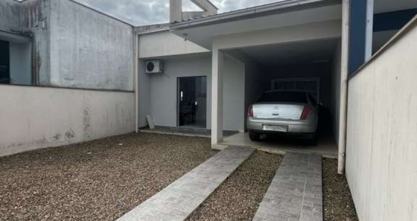Casa Geminada para Venda em Guaramirim, Escolinha, 2 dormitórios, 1 banheiro, 1 vaga
