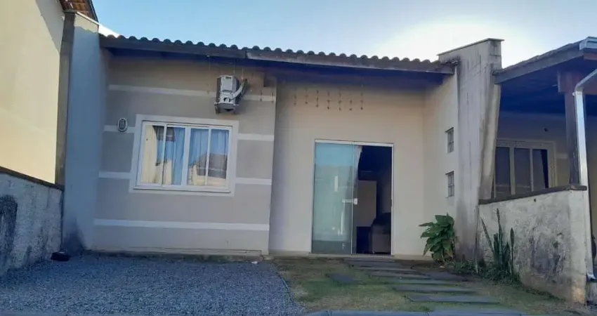 Casa à venda na Escolinha, Guaramirim 
