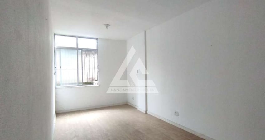 Condomínio Edifício Eva - Apartamento em Piedade, Rio de Janeiro/RJ