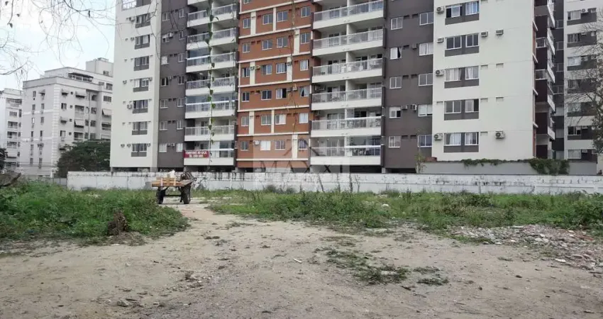 Terreno à venda na Estrada Meringuava, Taquara, Rio de Janeiro