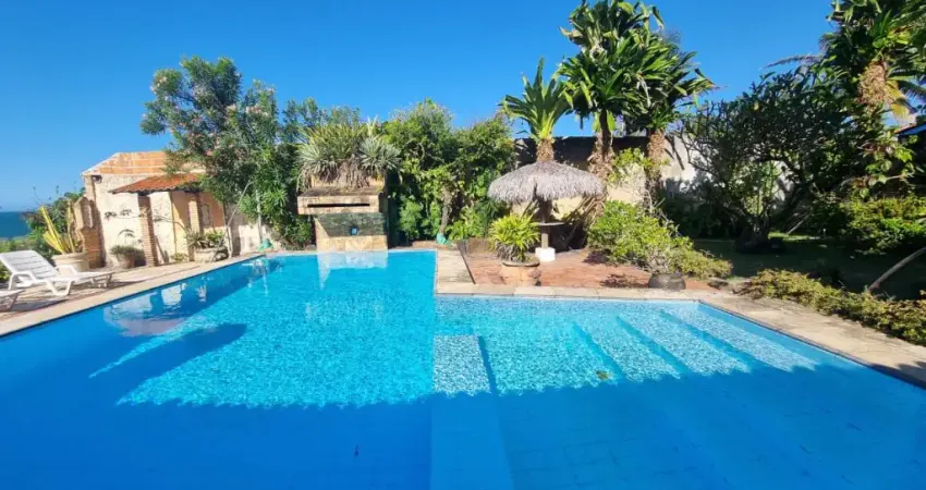 Espetacular casa duplex mobiliada na praia do pacheco – 7 suítes, piscina e 1.000m² de terreno!