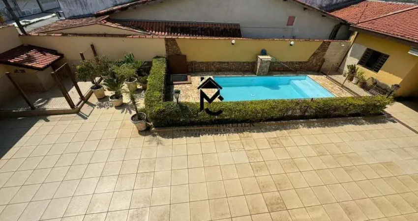 Sobrado com piscina á venda no bairro são cristovão em taubaté