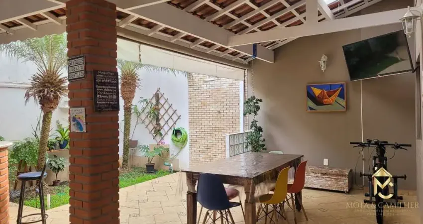 Casa com 3 dormitórios à venda, 144 m² por R$ 560.000 - Estiva - Taubaté/SP