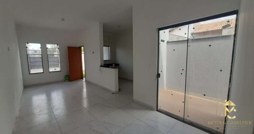Casa à Venda em Residencial Estoril, Taubaté - SP